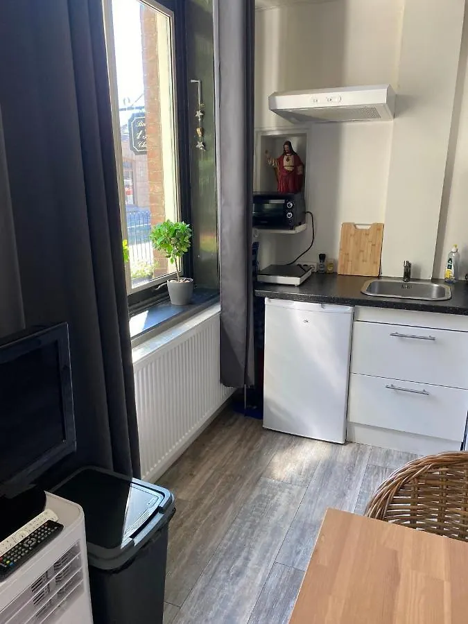Klooster Mariadal Maastricht - Borgharen فندق مبيت وإفطار