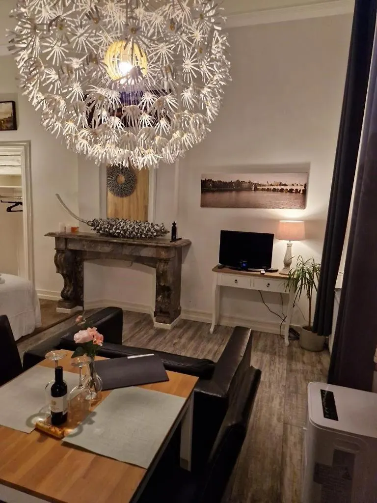 فندق مبيت وإفطار Klooster Mariadal Maastricht - Borgharen